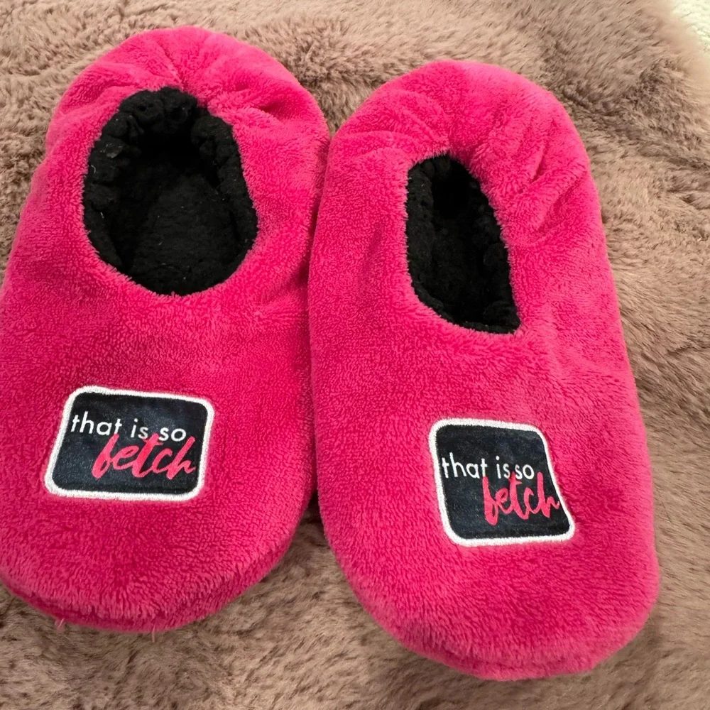 Pink Fuzzy Slippers - Picture 1 of 3